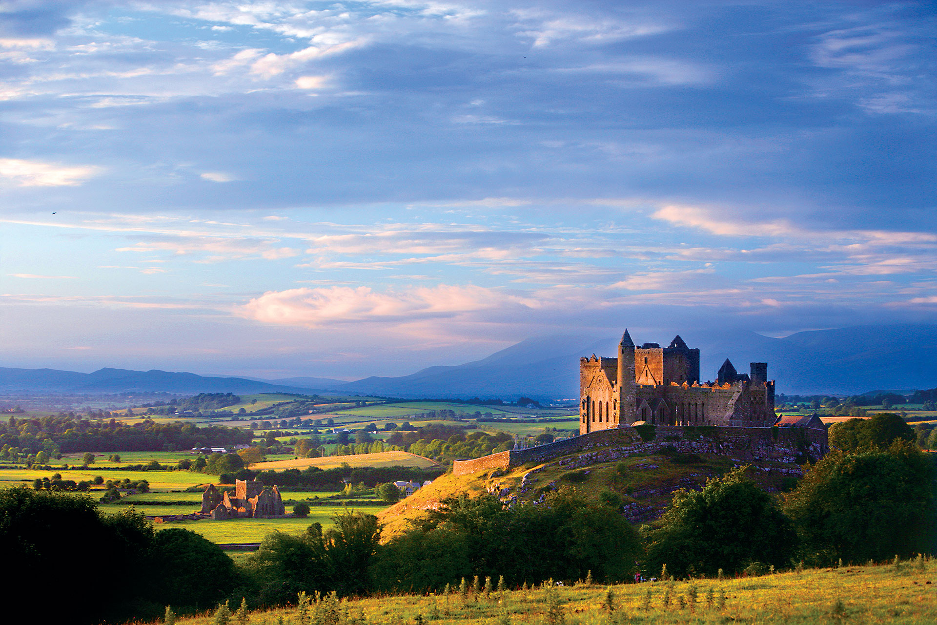 Rock of Cashel at midday