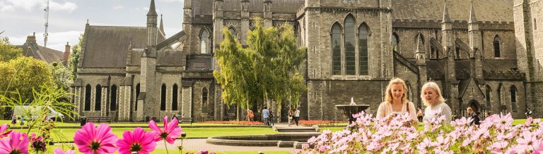 Read more about the article Elegant Northern Ireland Tour