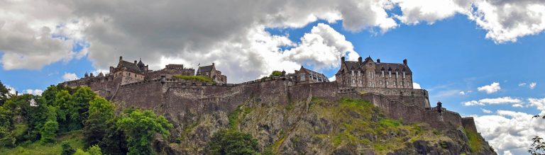 Classically Scotland: Private/Chauffeur Tour of Scotland